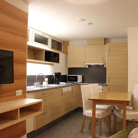 Haus Arosa Apartment Pettneu am Arlberg Exterior photo